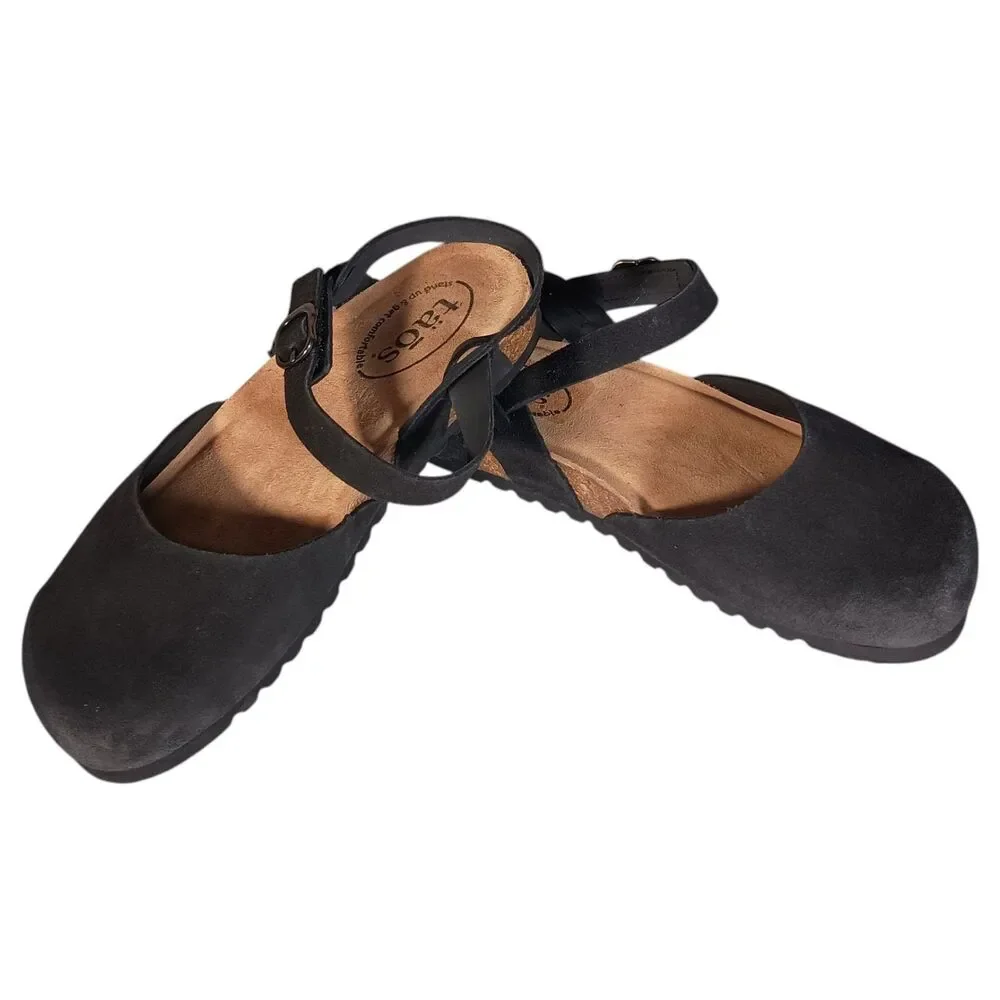 Taos Shoes Women’s 8 Black Suede Slingback Flat Closed Toe